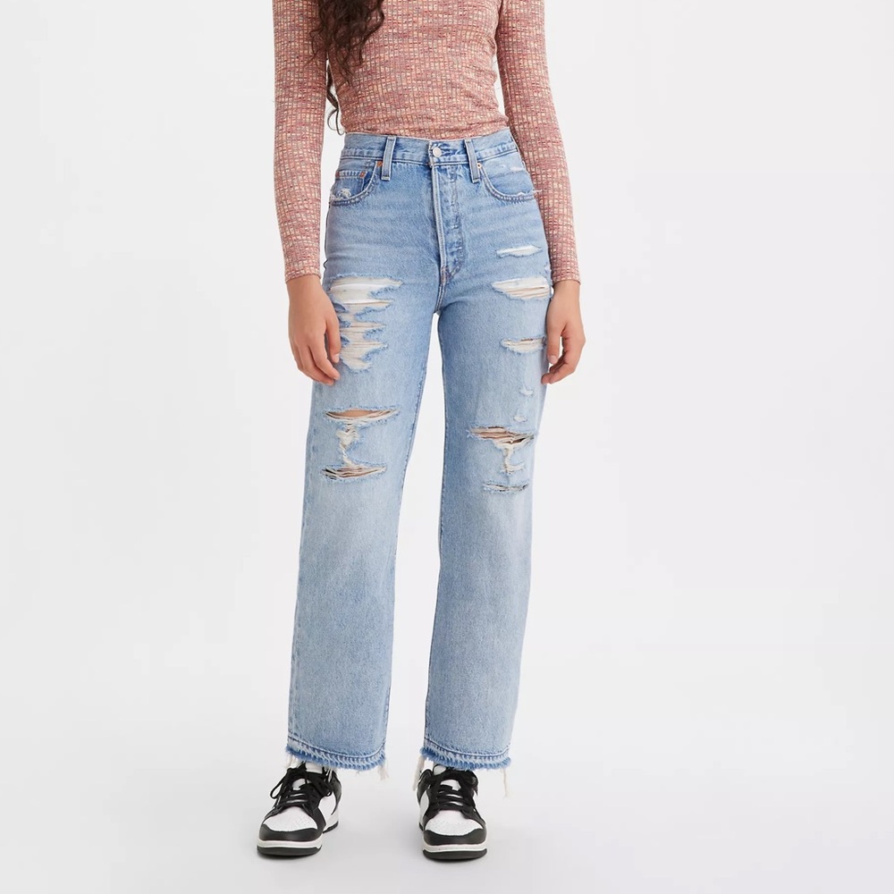 Levi's Women’s Ribcage Straight Ankle jeans light indigo size 25 NWT